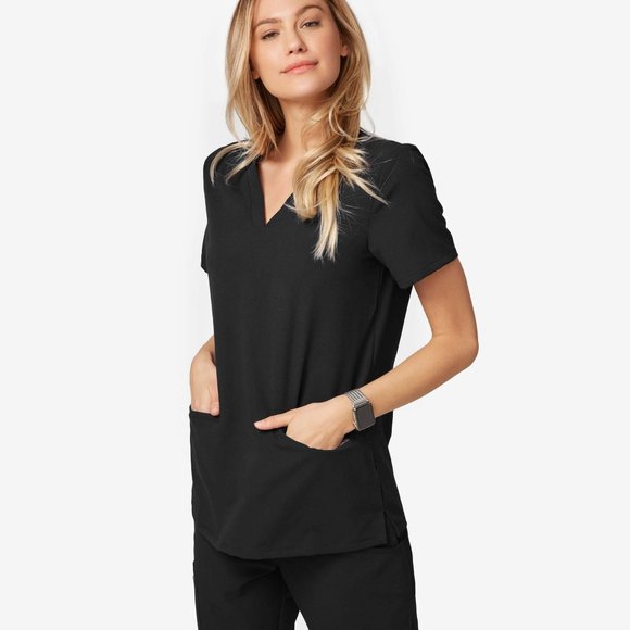 FIGS Women's Casma Scrub Top in Black - Picture 1 of 4